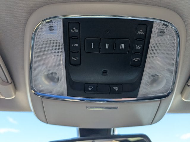2016 Chrysler 300 300C