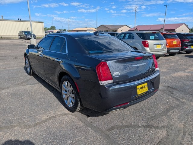 2016 Chrysler 300 300C
