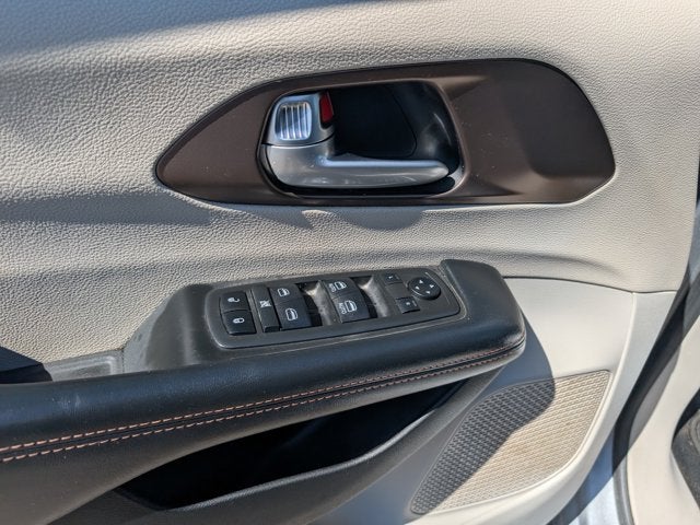 2019 Chrysler Pacifica LX