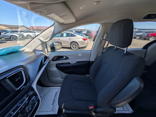 2019 Chrysler Pacifica LX