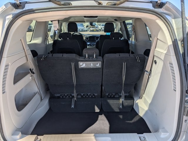 2019 Chrysler Pacifica LX