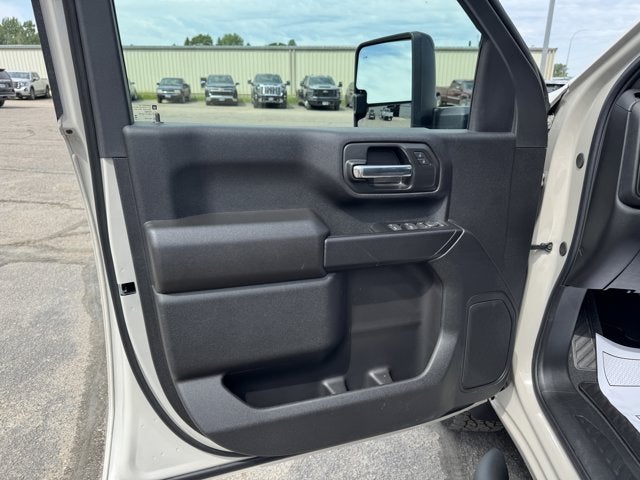 2026 Chevrolet Silverado 2500HD Custom
