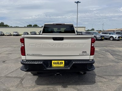 2026 Chevrolet Silverado 2500HD Custom