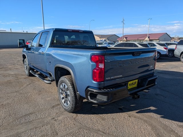 2026 Chevrolet Silverado 2500HD Custom