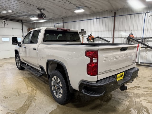 2026 Chevrolet Silverado 2500HD Custom