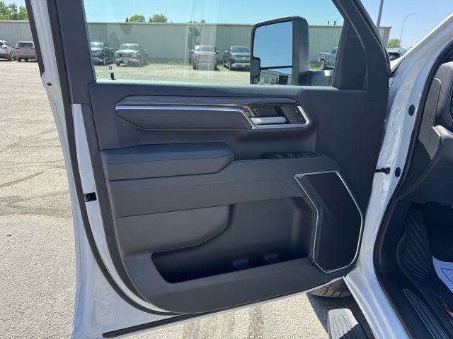 2026 Chevrolet Silverado 3500HD LT