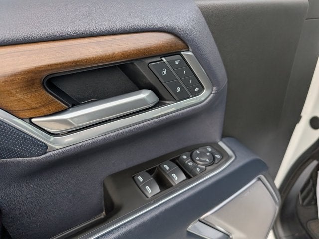 2025 Chevrolet Silverado 3500HD High Country