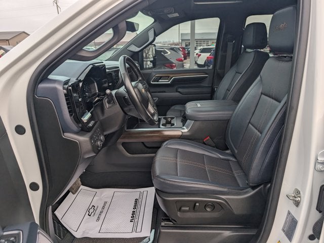 2025 Chevrolet Silverado 3500HD High Country