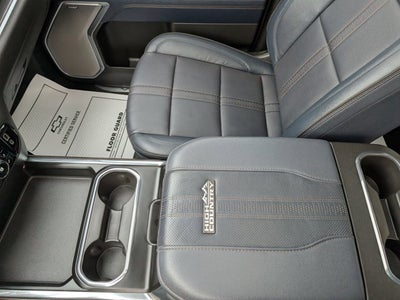 2025 Chevrolet Silverado 3500HD High Country