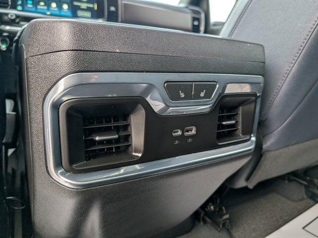 2025 Chevrolet Silverado 3500HD High Country