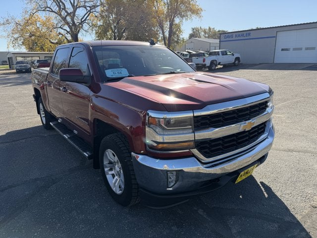 Used 2017 Chevrolet Silverado 1500 LT with VIN 3GCUKREC2HG356699 for sale in Webster, SD