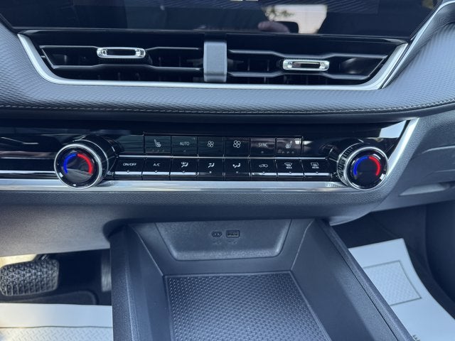 2027 Chevrolet Equinox AWD LT