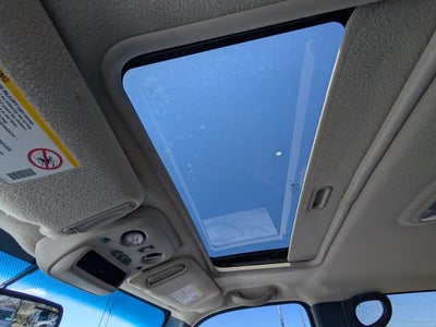 2002 Chevrolet Avalanche Base