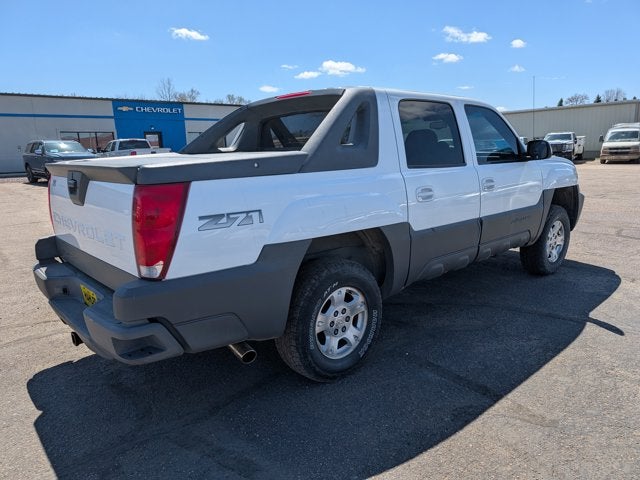 2002 Chevrolet Avalanche Base
