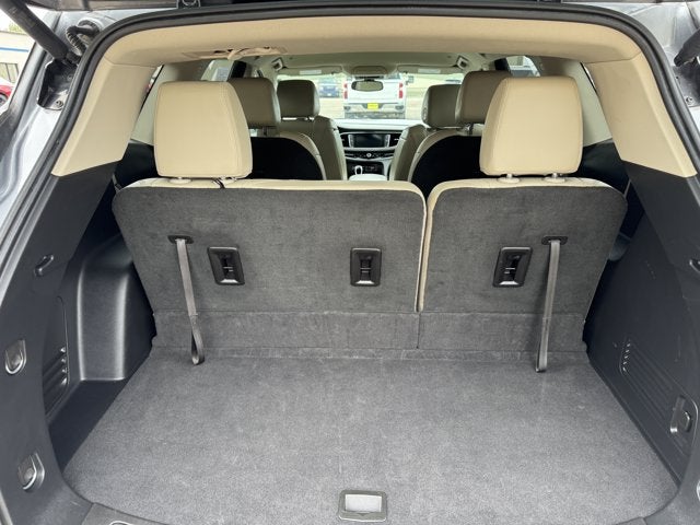 2020 Buick Enclave Essence