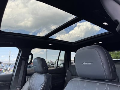 2025 Buick Enclave Avenir