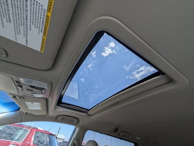 2017 Toyota Sienna XLE Auto Access Seat