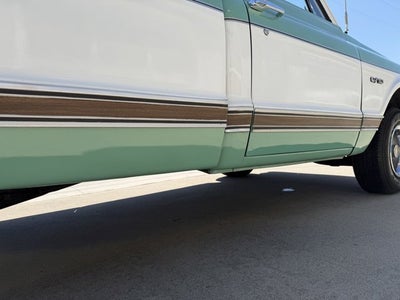 1969 Chevrolet C-10 Pickup Base