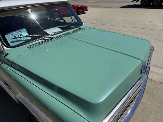 1969 Chevrolet C-10 Pickup Base
