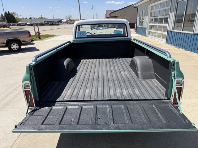 1969 Chevrolet C-10 Pickup Base
