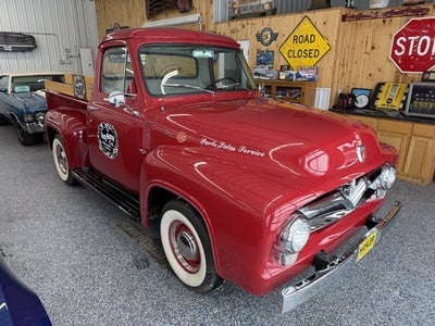1955 Ford F-100 Pickup