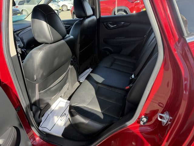 2017 Nissan Rogue Sport SL