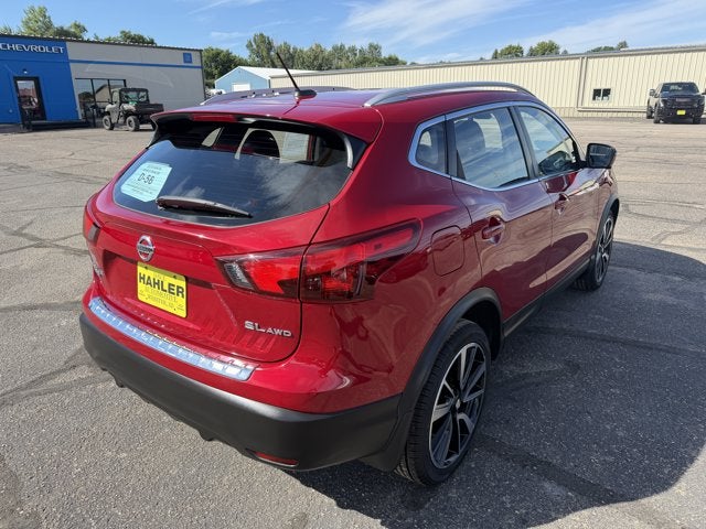 2017 Nissan Rogue Sport SL